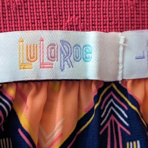 NWT LulaRoe Geo print pleated elastic waist poly midi soft comfy pink/blue skirt - Picture 5 of 7